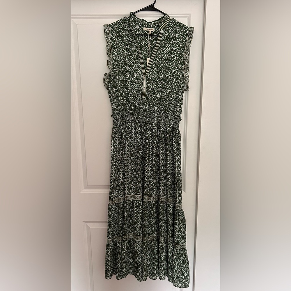 Max Studio green patterned dress